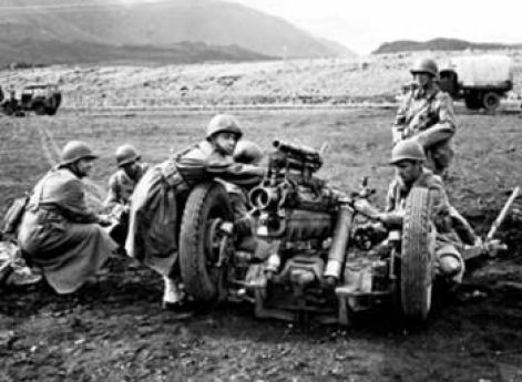 Американские артиллеристы в Исландии. 1941 г.