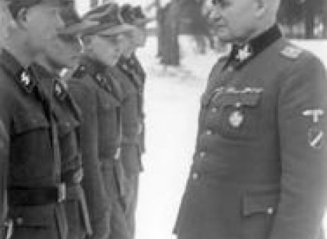 Рудольф Бангерскис и латышские новобранцы СС