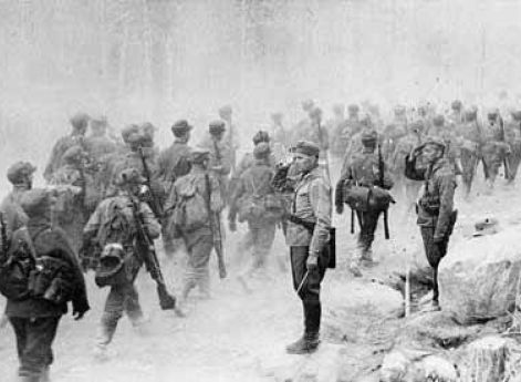 Финские солдаты на пути к фронту. Июль 1941 г.