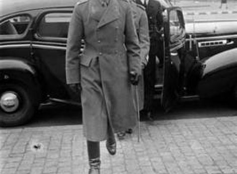 Наследный принц Швеции Густав II Адольф в Хельсинки. Сентябрь 1941 г.