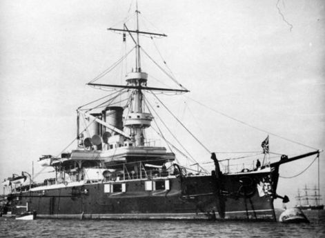 Эскадренный броненосец 