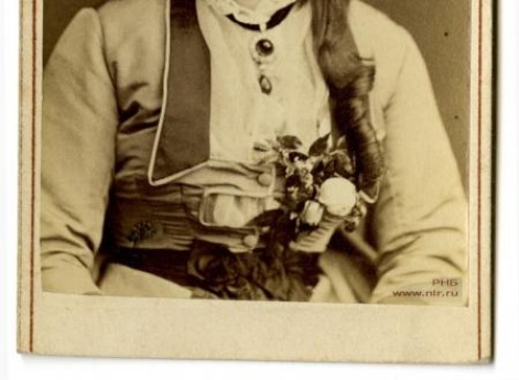 Христина Нильсен.