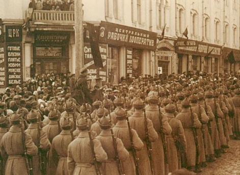 Парад Красной Армии в Вятке. 1919 г.