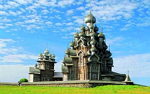 Постройка Преображенской церкви в Кижах