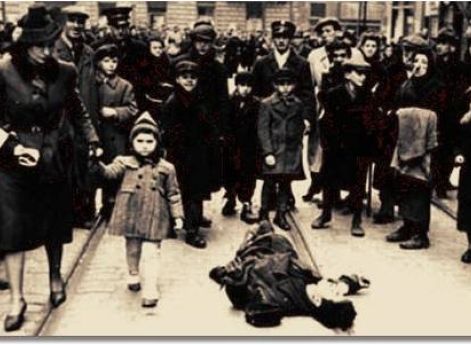 Умерший от голода на улице Варшавского гетто