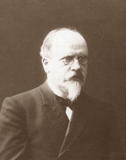 Спешу принести Вам мою живейшую благодарность за Ваши "материалы к биографии Вл. С. Соловьева"