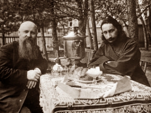 Вопрос об устроении Ваших лекций в Москве, столько желаемых весьма многими, перешел в фразу осуществления