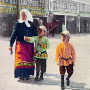 Толстый том Маколея навел на мысль и желание написать в зашиту России «блестящую» статью