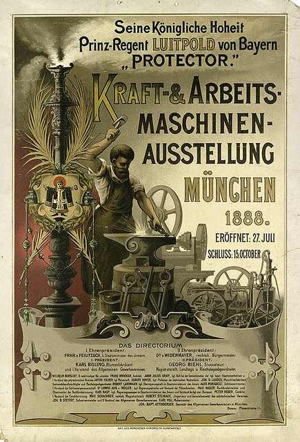 Мне иногда кажется, что эта массовая жизнь есть какой-то отголосок космических сил