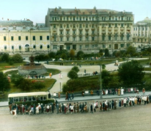 Из состава МГУ выделен историко-философский факультет