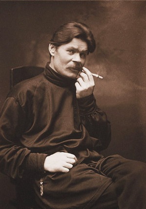 А вот Розанов - это умница. Философии его не принимаю, но ум, талант - ценю высоко